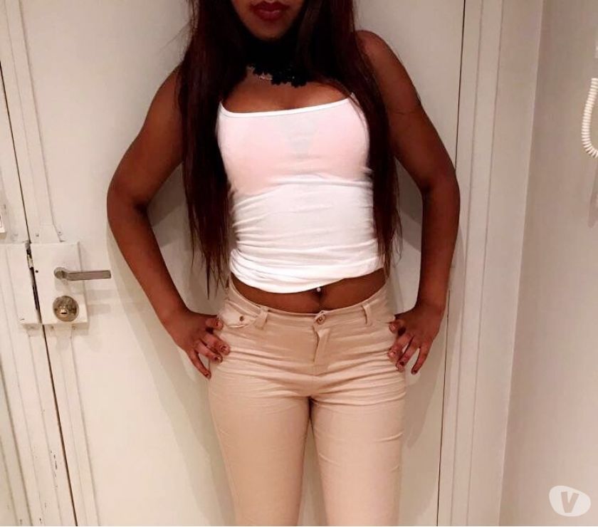 Shayna beurette pétillante et sexy comme jamais